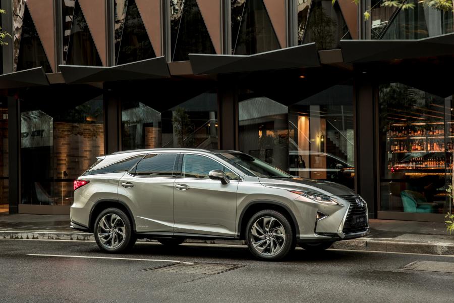  Lexus RX450hL 2018 года  (AU) (фото 15 из 22)